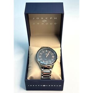 JOSEPH ABBOUD Men’s Stainless-Steel Link Bracelet Watch Black Dial AB5/5170TT